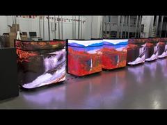 Светодиодный экран на стойке регистрации