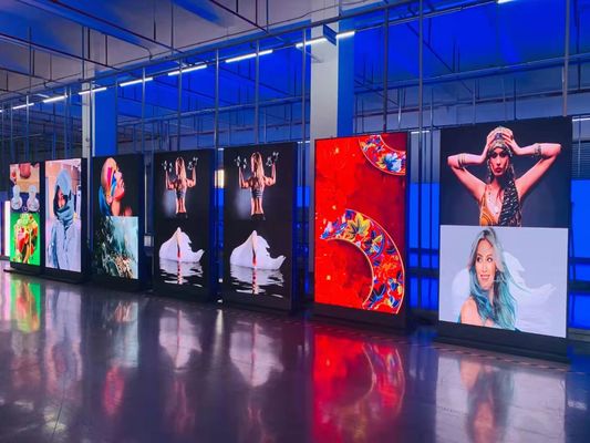 1920Hz Outdoor Led Poster Display Oled P3 SMD3535 For Shop