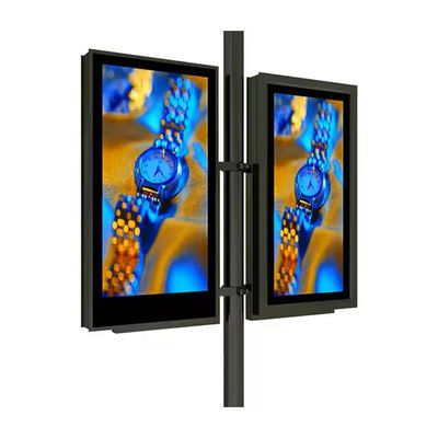 P3.84 Outdoor Led Advertising Board Screen Street Lights Display ODM